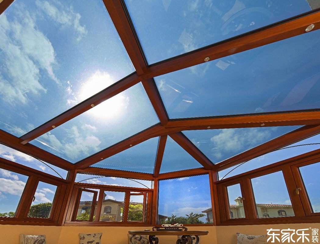長沙裝修設(shè)計(jì)公司告訴你——陽光房不是“雞肋”夏天陽光房也沒問題